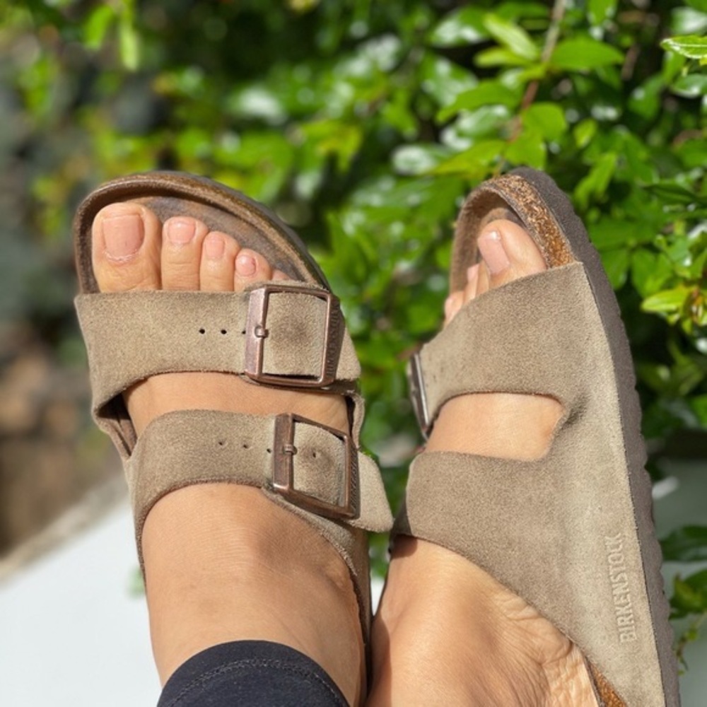 Birkenstock Women’s Taupe Sandals